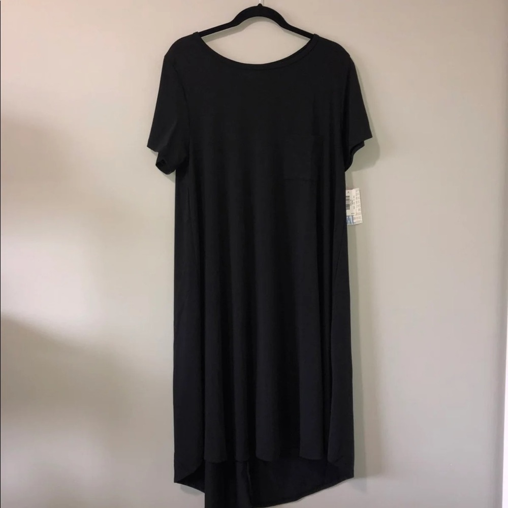 Short sleeve knee length dress XL